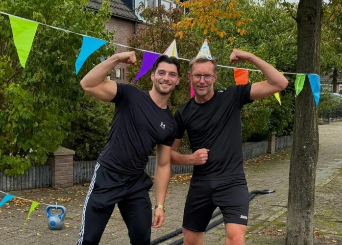 Twee deelnemers tijdens een duotraining in Meppel